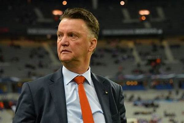 Louis Van Gaal: Legenda Belanda Yang Kembali Menjadi Sorotan